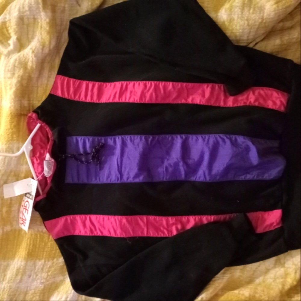 Vintage NWT pullover windbreaker / sweatshirt . SZ L